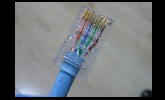 水晶头之惑 网络困境的微小元凶